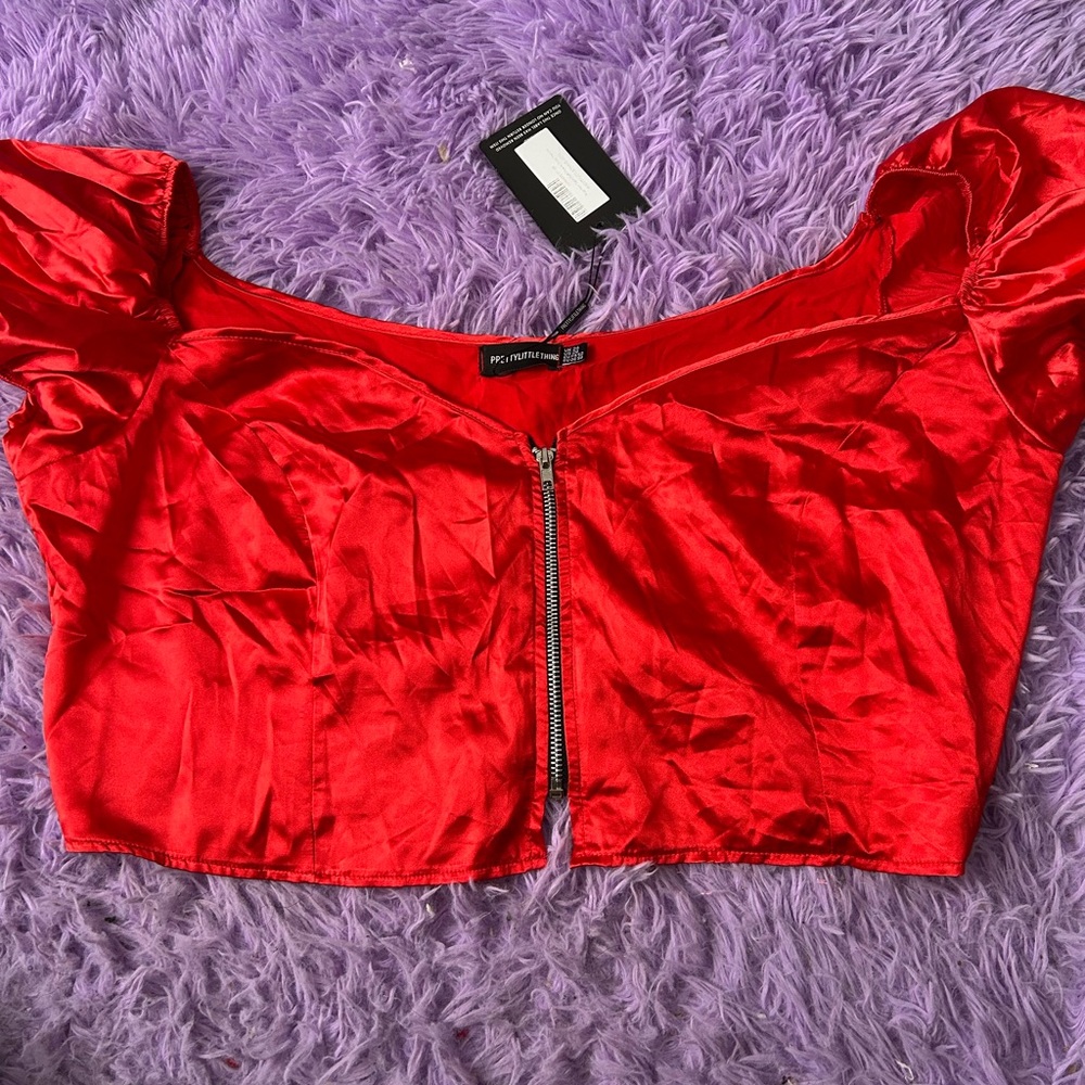 PrettyLittleThing Red Cap Sleeve Bustier Crop Blouse